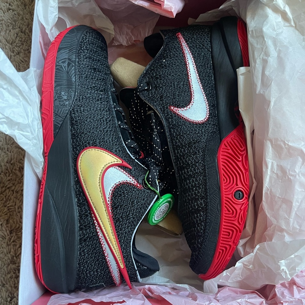 Lebron 20 Trinity